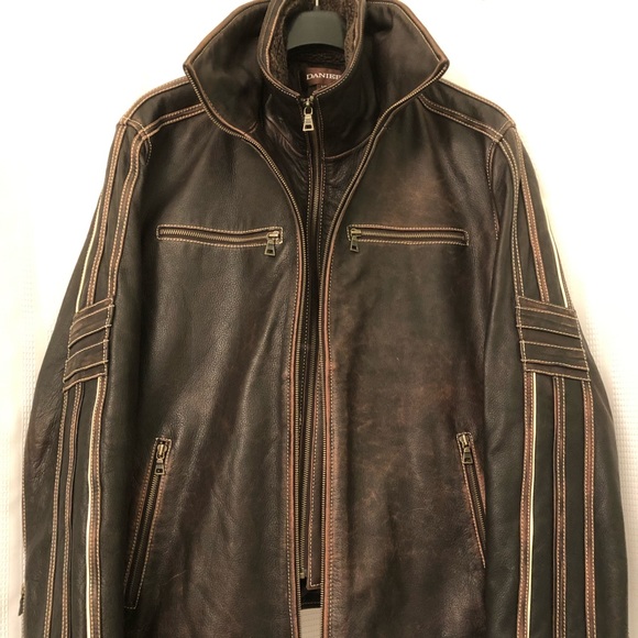 Danier Leather jacket. - Picture 7 of 8